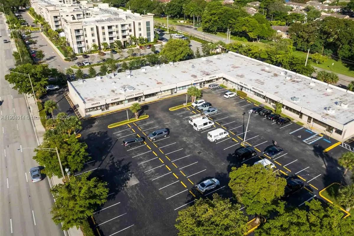 8415 W Mcnab Rd # 8415, Tamarac FL 33321