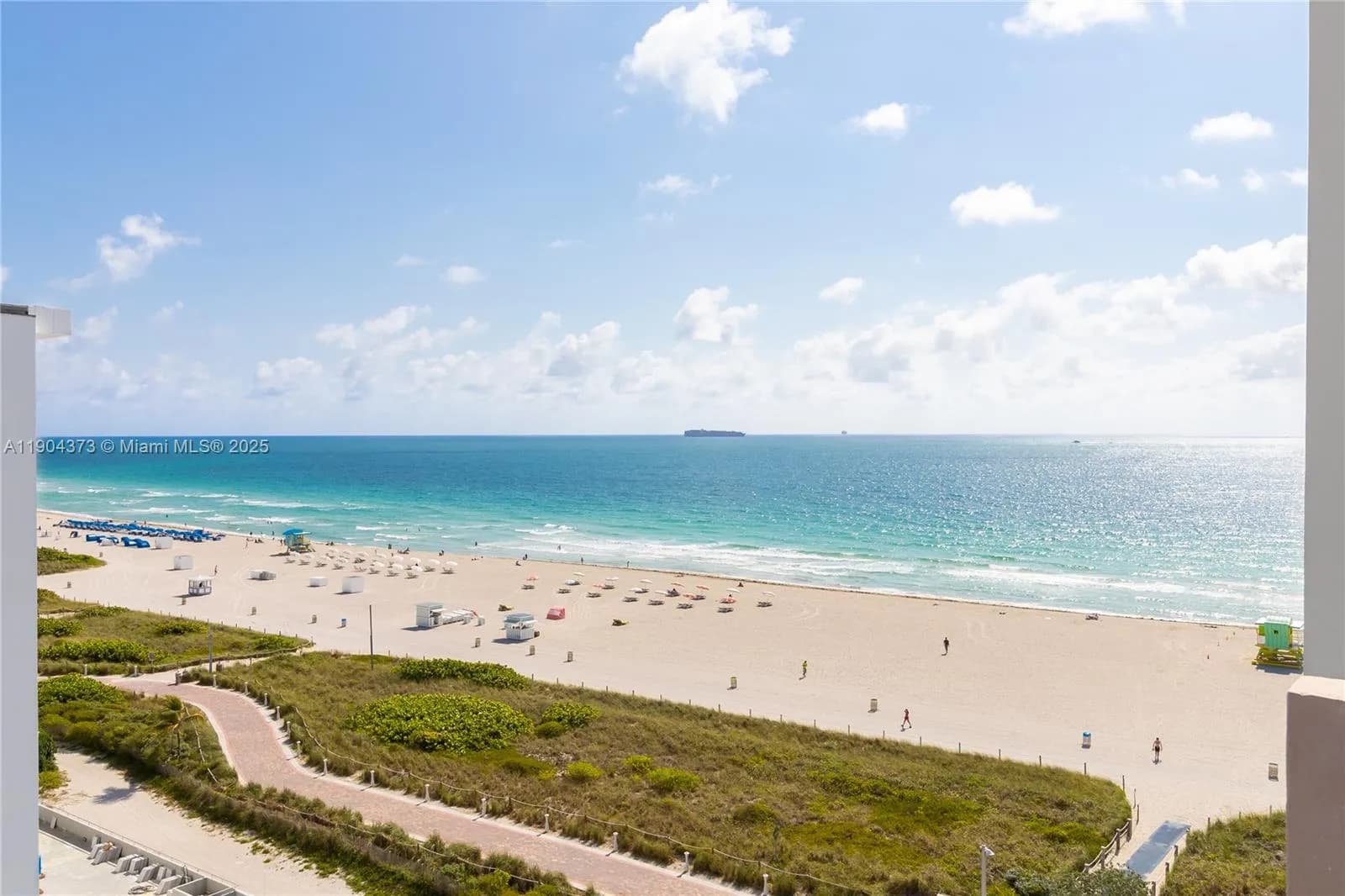 345 Ocean Dr # 1018, Miami Beach FL 33139