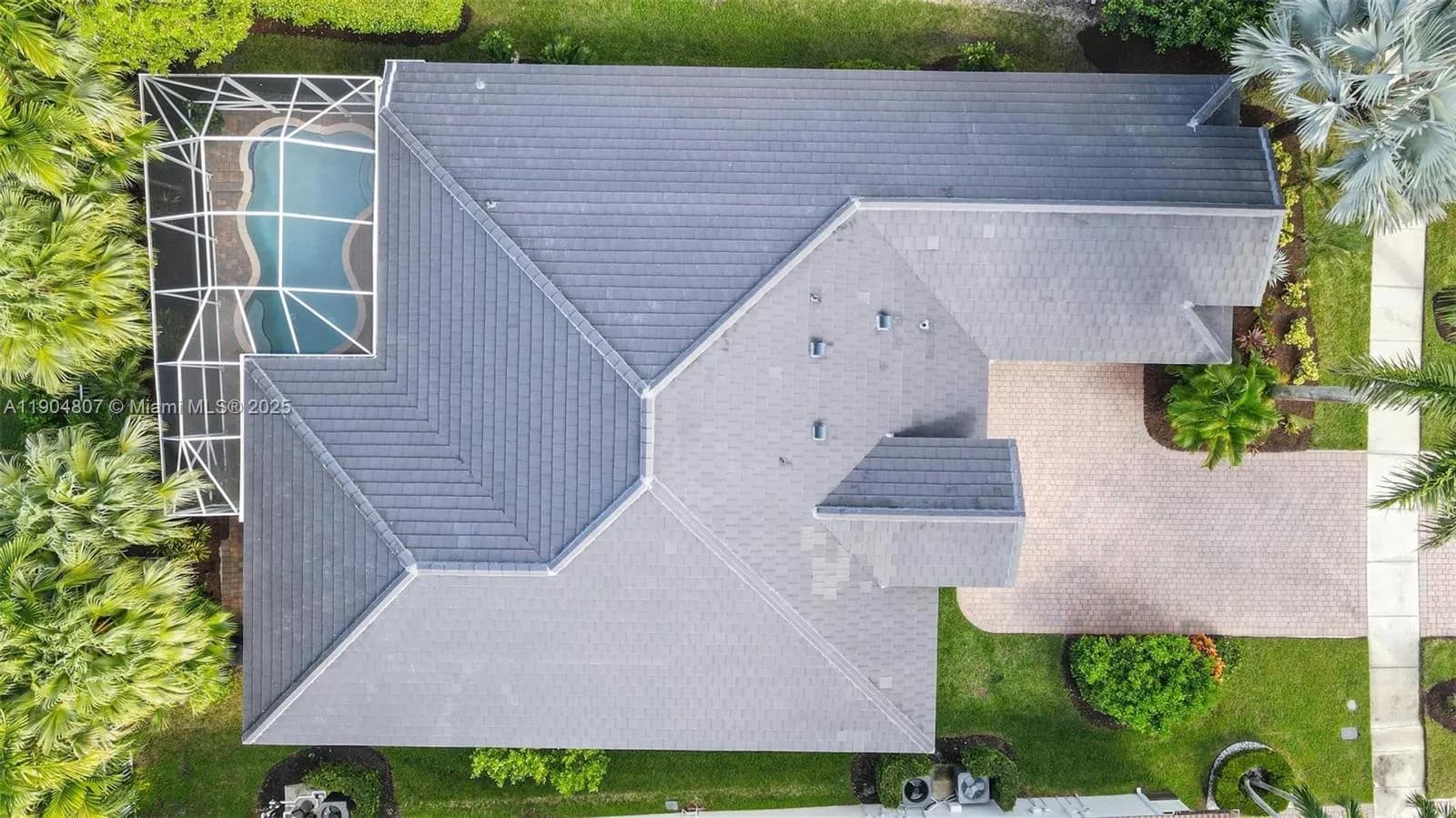 1967 Timberline Rd, Weston FL 33327