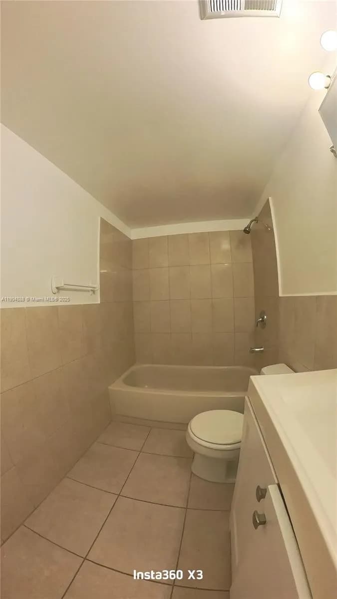 65 NE 202nd Ter # Q22, Miami Gardens FL 33179