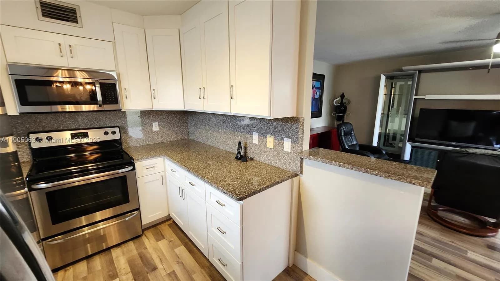 756 Flanders P # 756, Delray Beach FL 33484