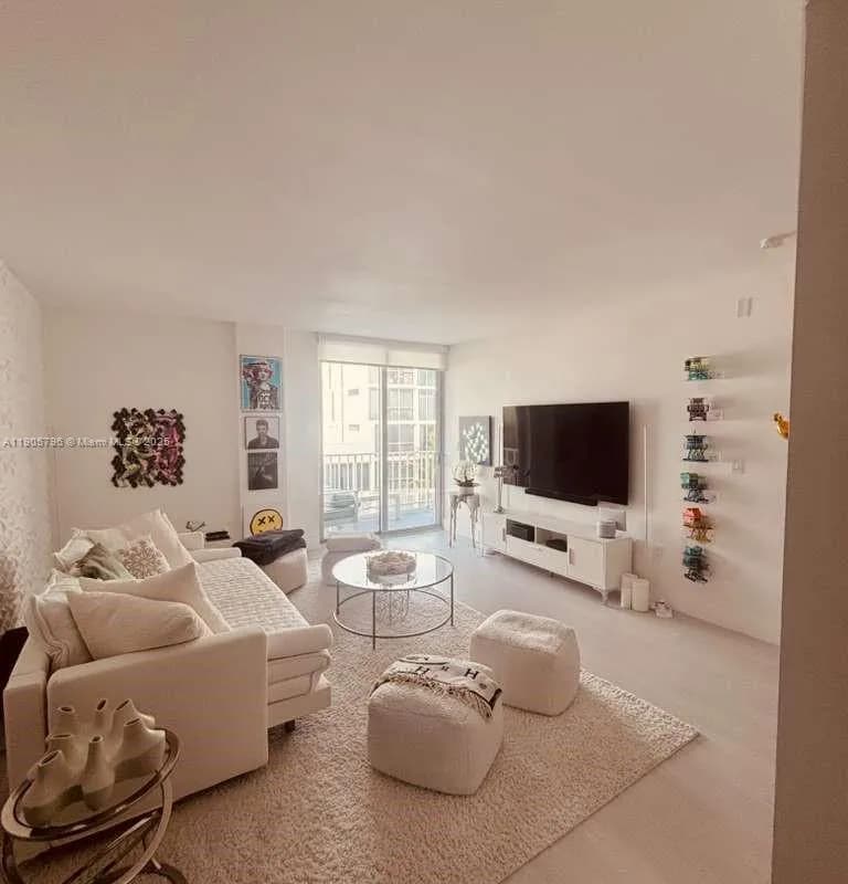 2829 Indian Creek Dr # 608, Miami Beach FL 33140