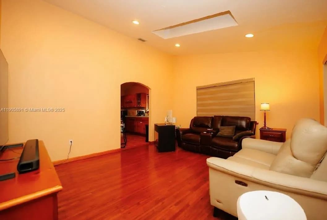 23550 SW 214th Pl, Homestead FL 33031