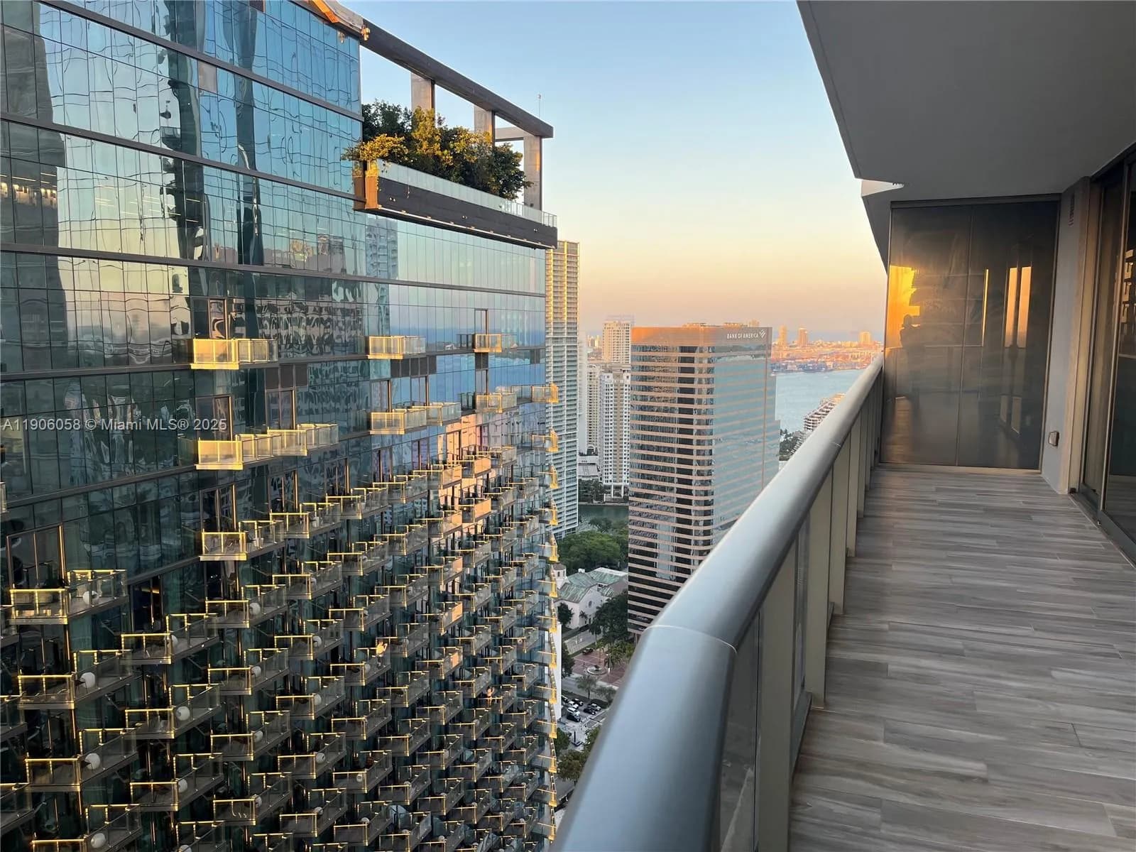 801 S Miami Ave # 4309, Miami FL 33130