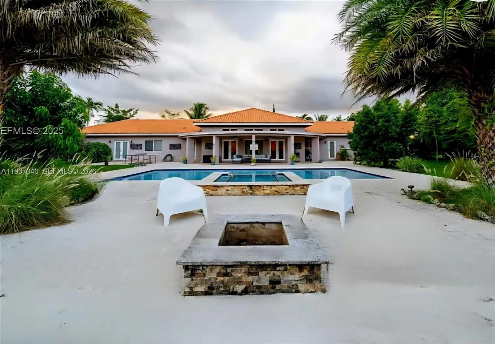 20805 SW 242nd St, Homestead FL 33031