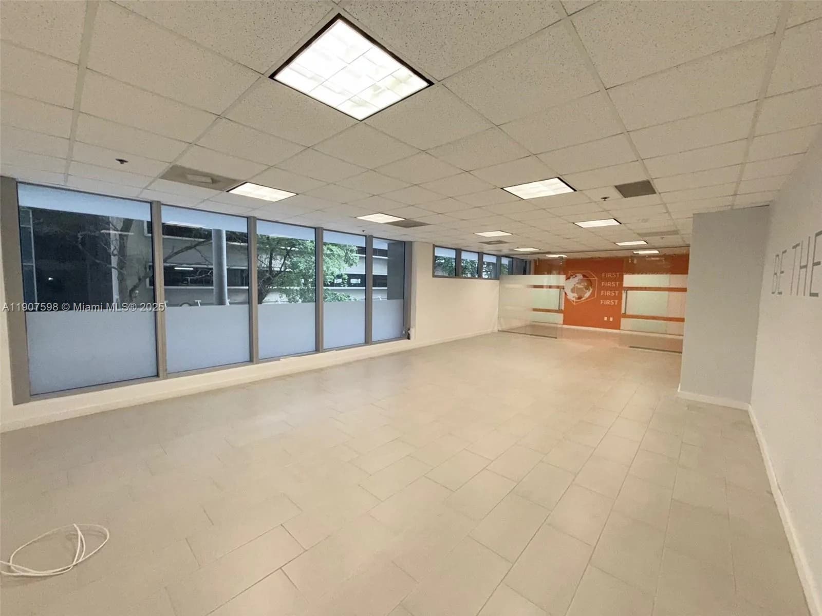 150 SE 2nd Ave # 208, Miami FL 33131