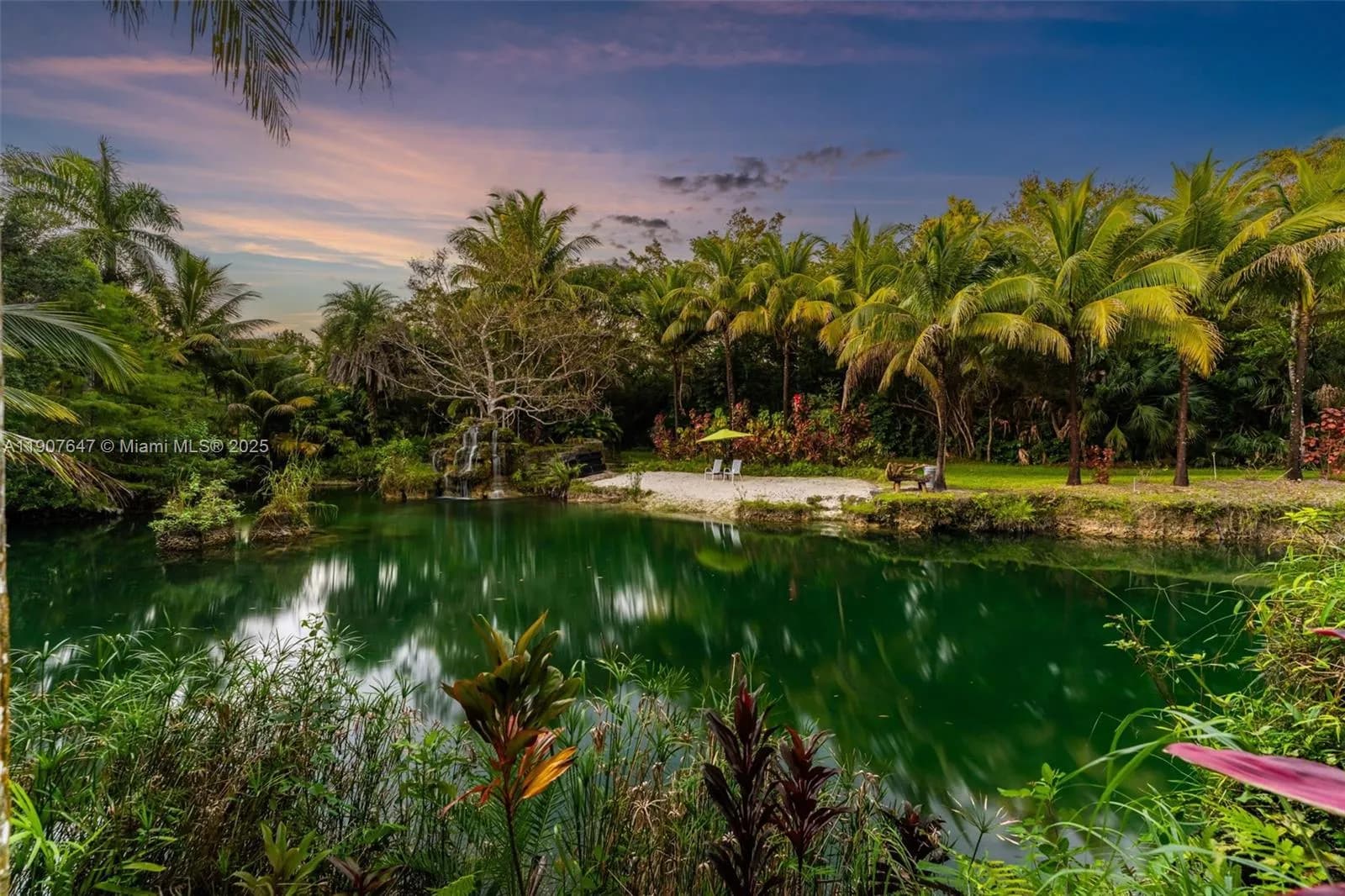 15000 SW 200th St, Miami FL 33187