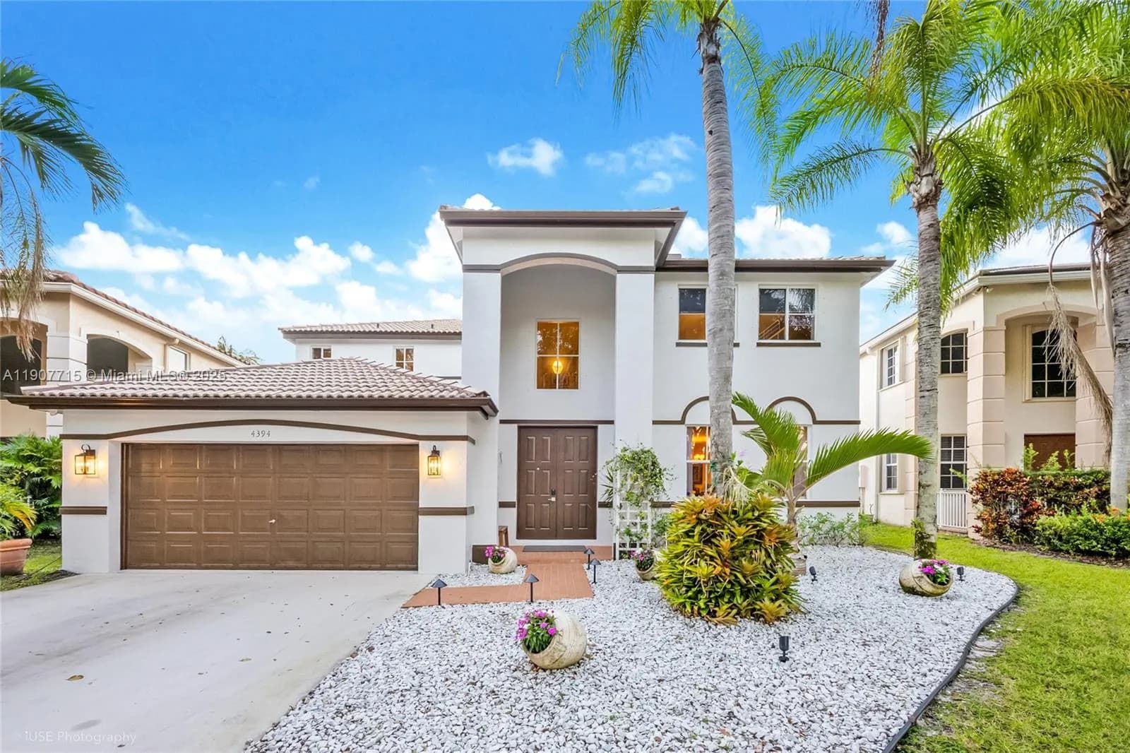 4394 Fox Ridge Dr, Weston FL 33331