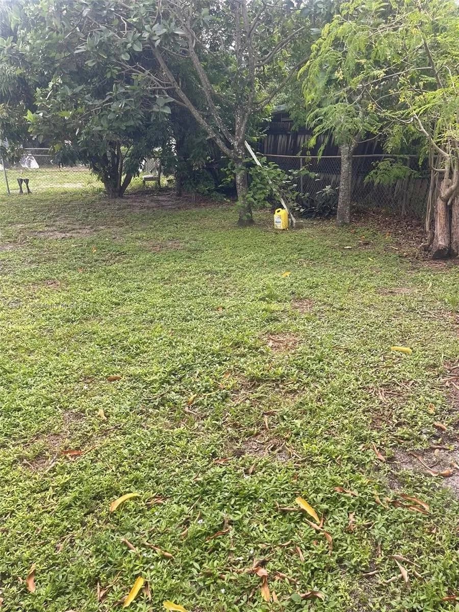 2141 NW 26th Ave, Fort Lauderdale FL 33311