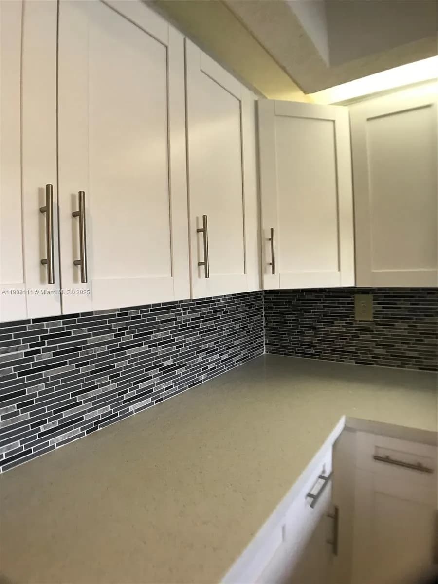 8590 SW 212th St # 211, Cutler Bay FL 33189