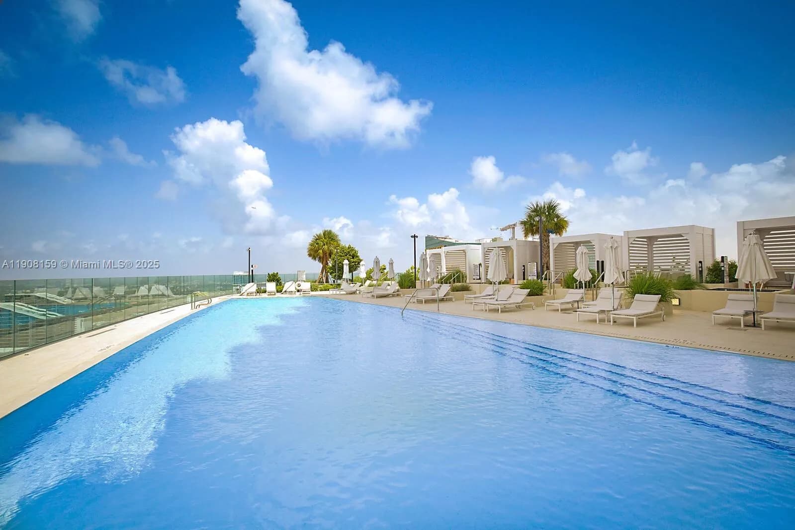 300 Biscayne Boulevard Way # 1907W, Miami FL 33131