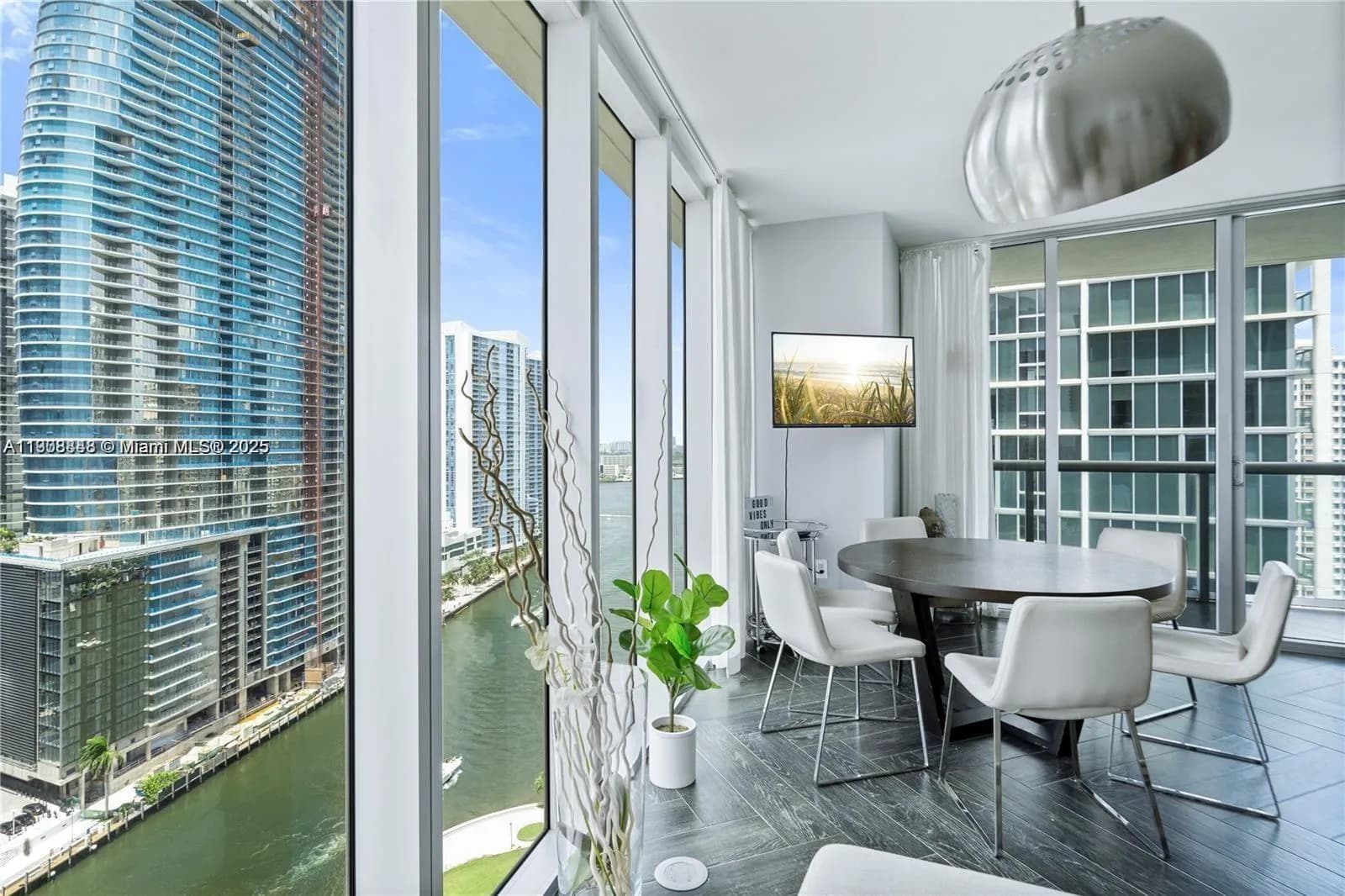 485 Brickell Ave # 2302, Miami FL 33131