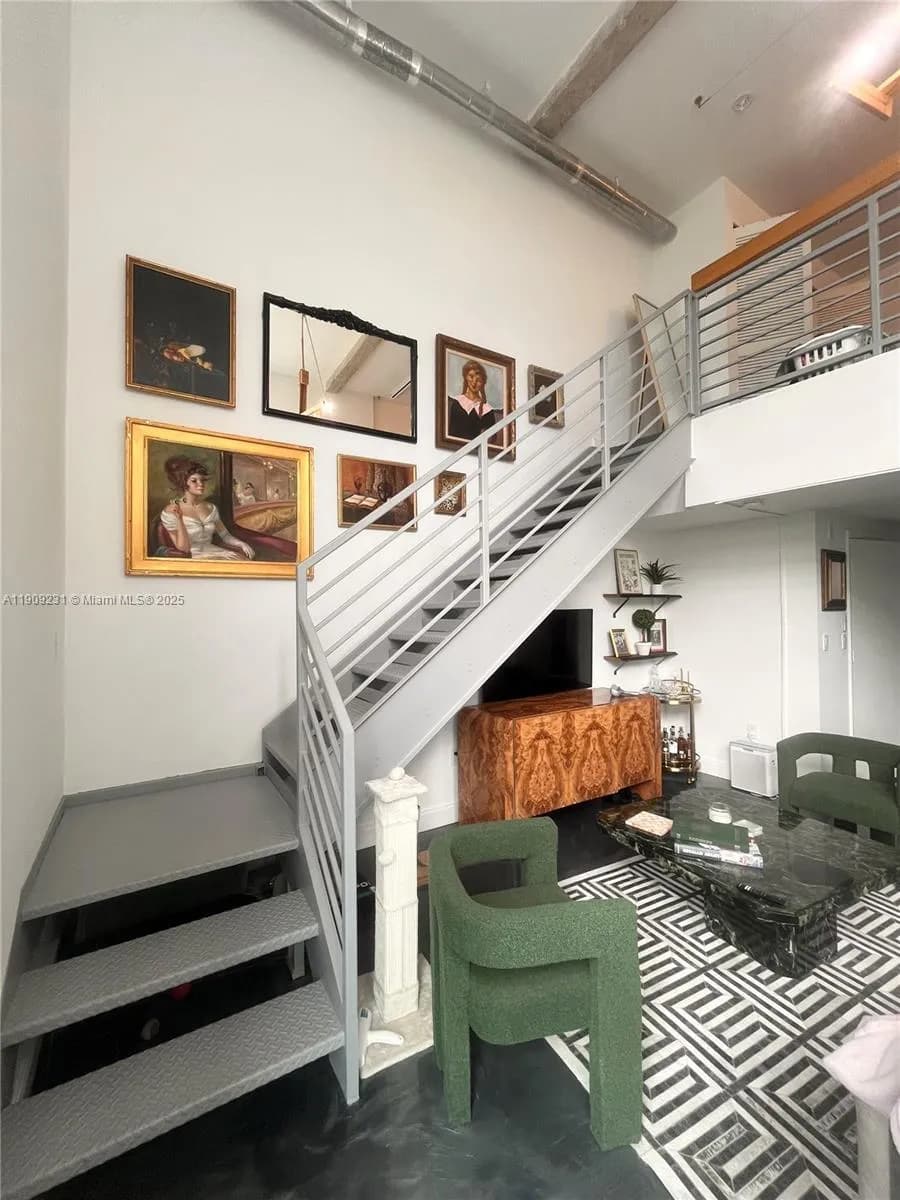 7744 Collins Ave # 17, Miami Beach FL 33141