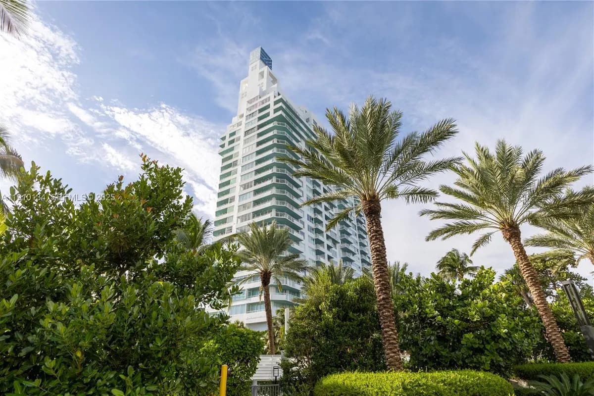 400 S Pointe Dr # 2310, Miami Beach FL 33139