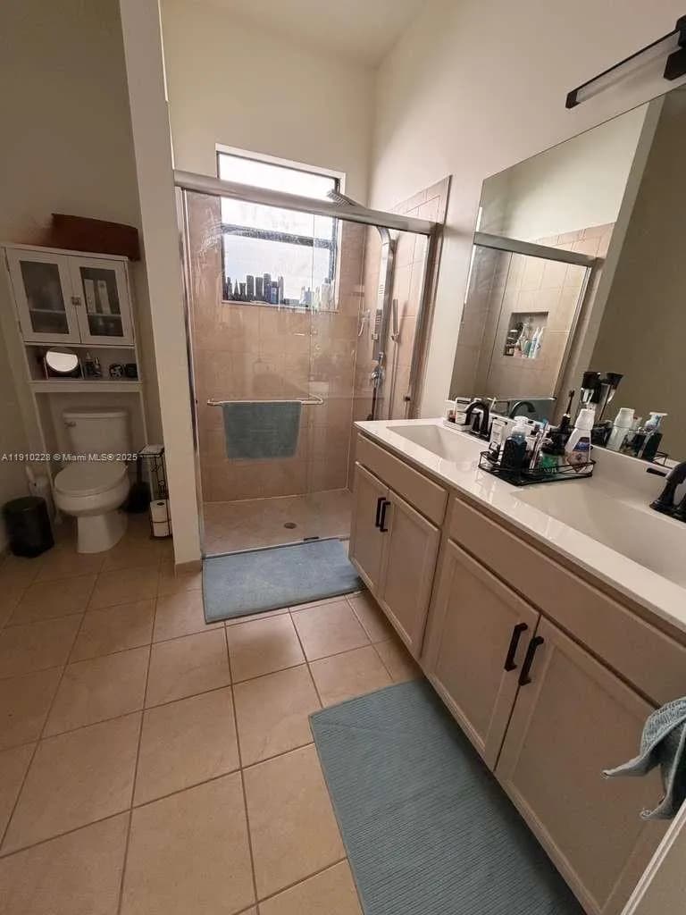 470 SE 34th Ter, Homestead FL 33033