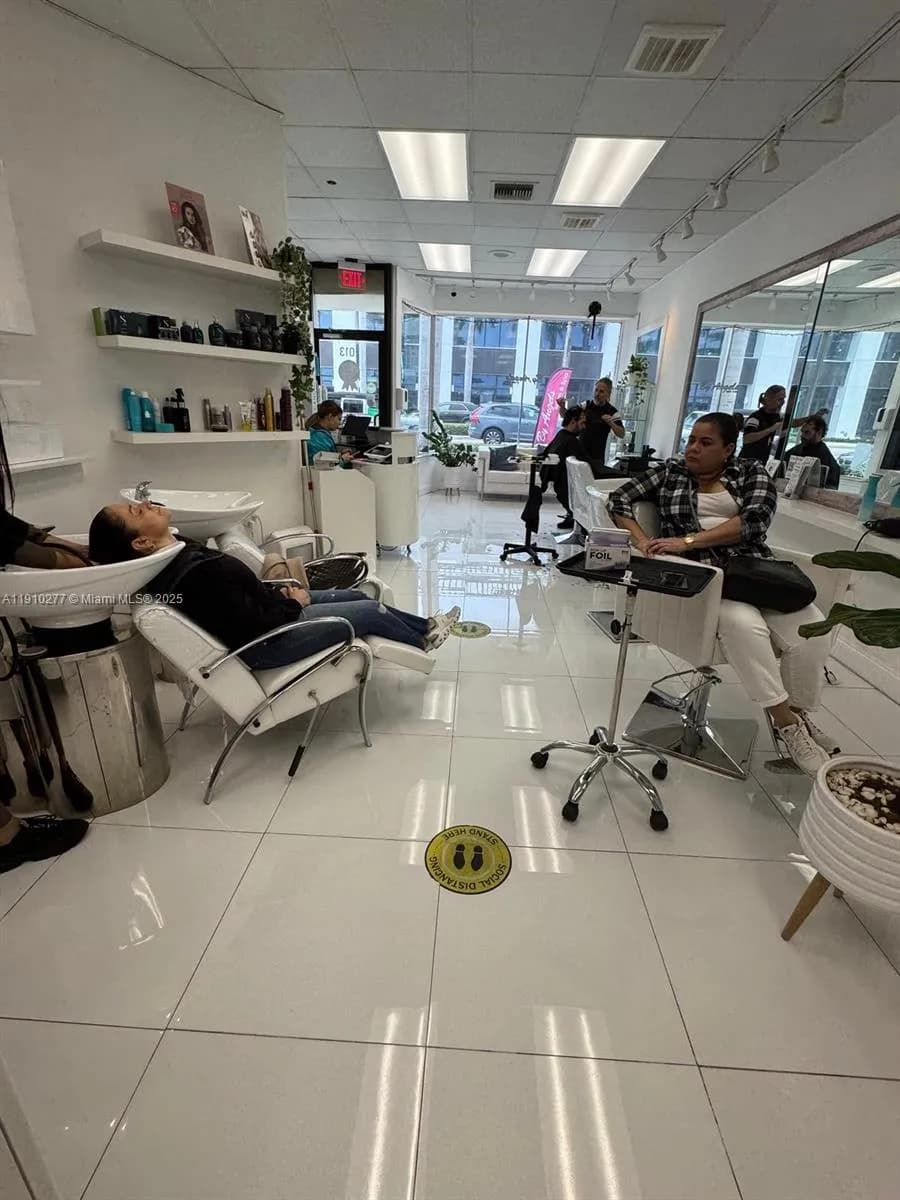 BAY HARBOUR, Bay Harbor Islands FL 33154