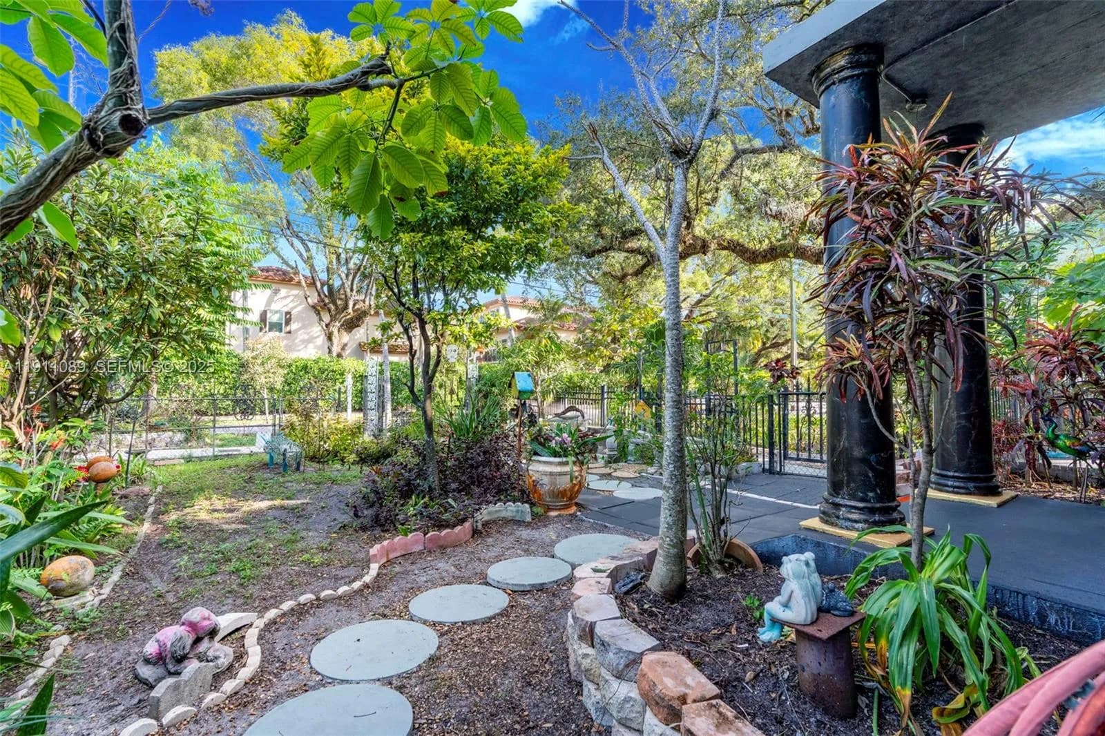 2361 SW 18th Ave, Fort Lauderdale FL 33315