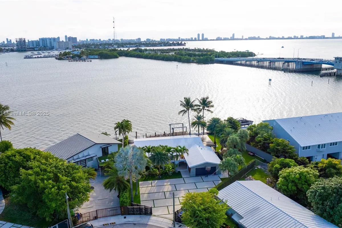 1242 NE 81st Ter, Miami FL 33138