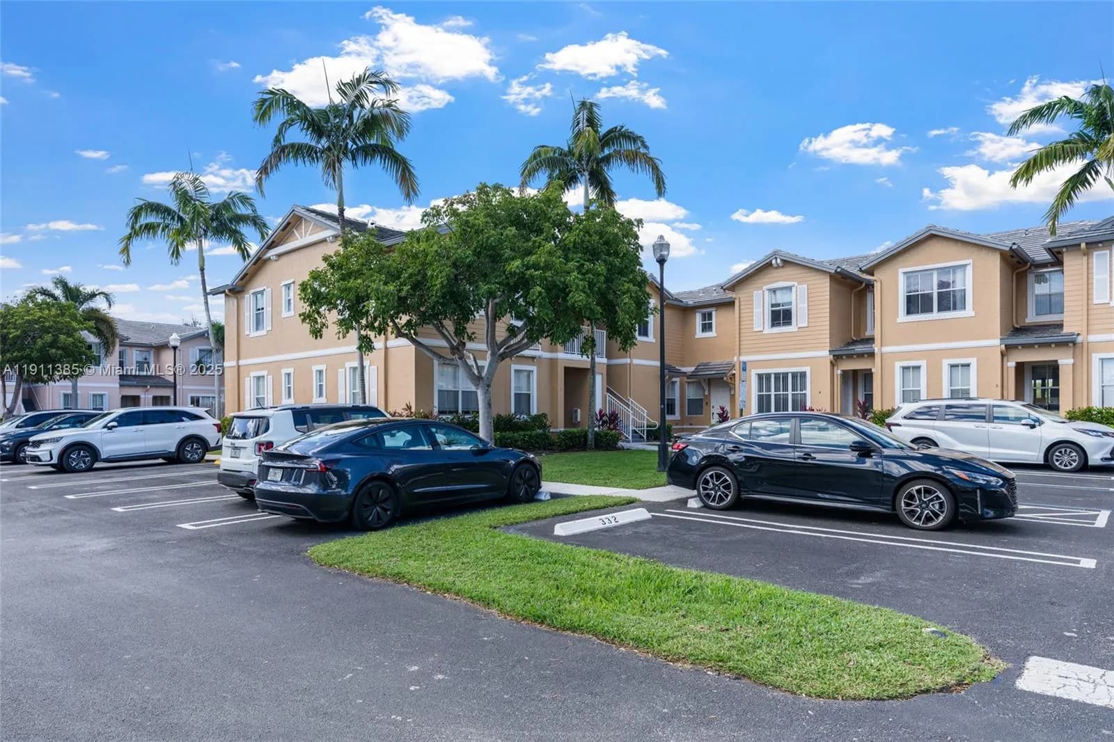 230 SE 29th Ave # 21, Homestead FL 33033