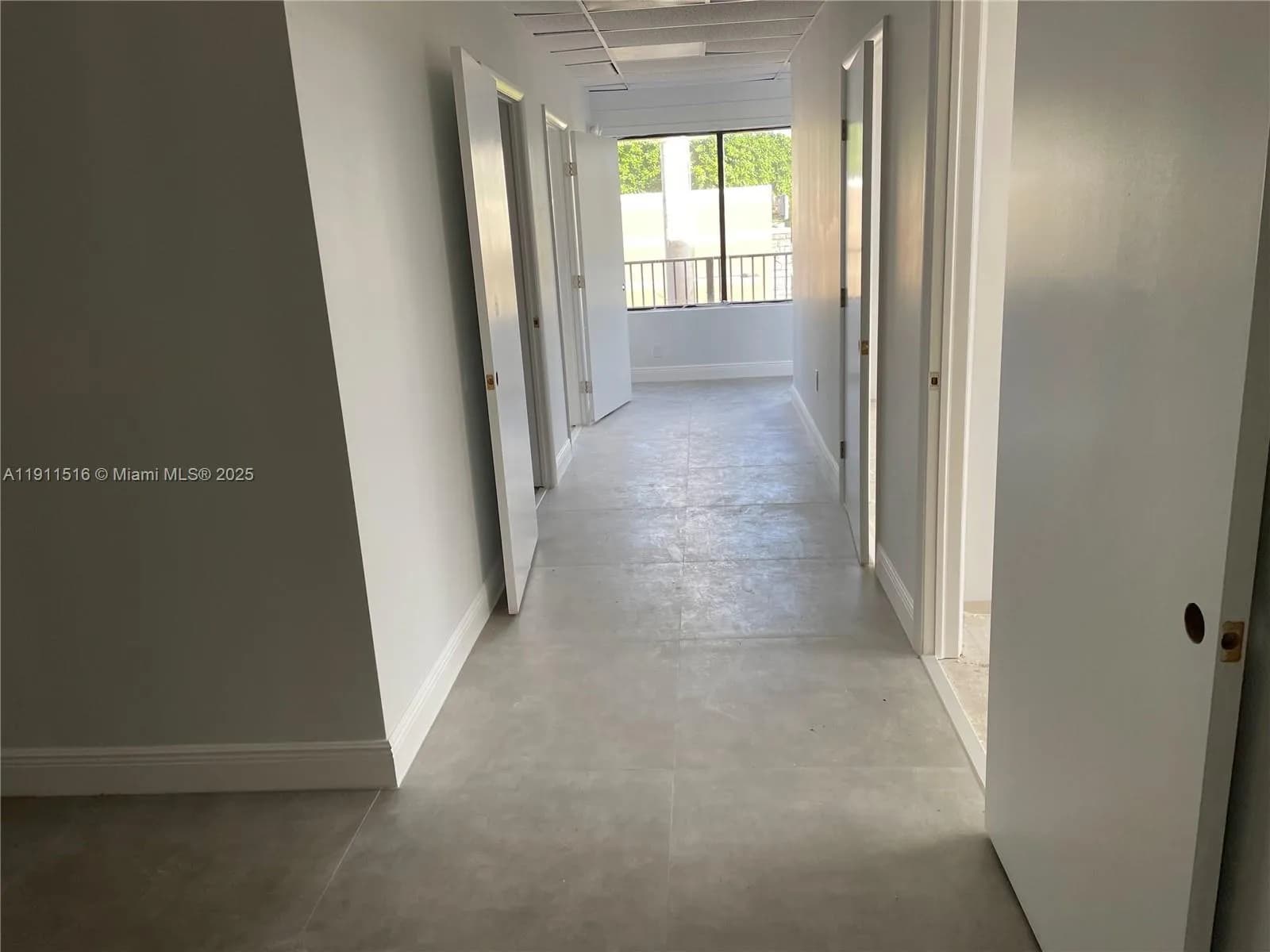 5845 Hollywood Blvd, Hollywood FL 33021