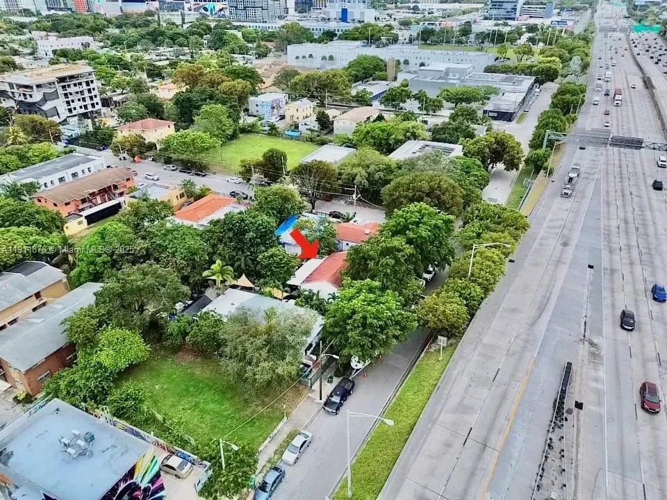 3413 NW 6th Ave, Miami FL 33127