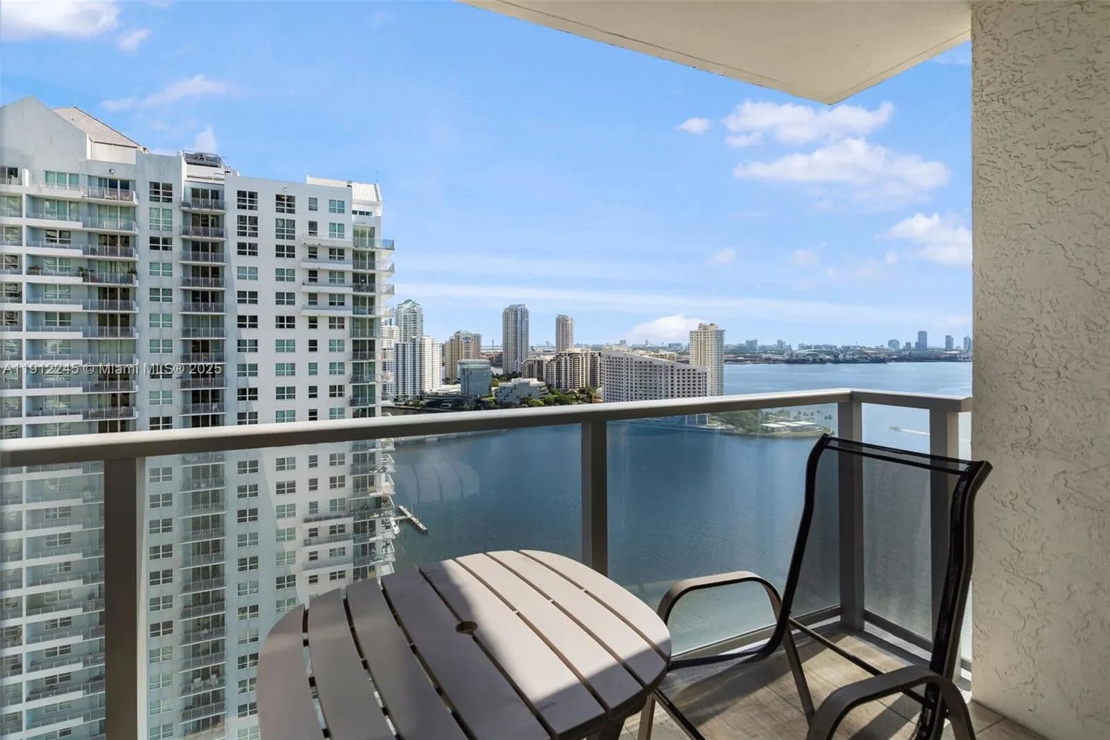 1155 BRICKELL BAY DR # 2708, Miami FL 33131