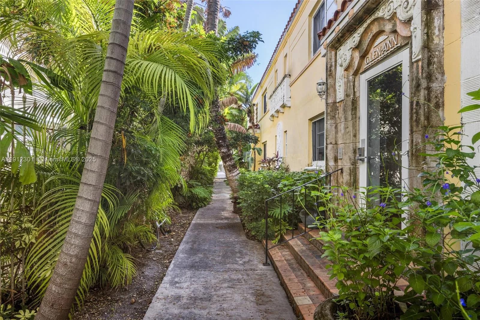 846 Jefferson Ave # 3, Miami Beach FL 33139