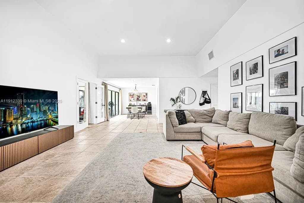 3501 Keyser Ave # 43, Hollywood FL 33021