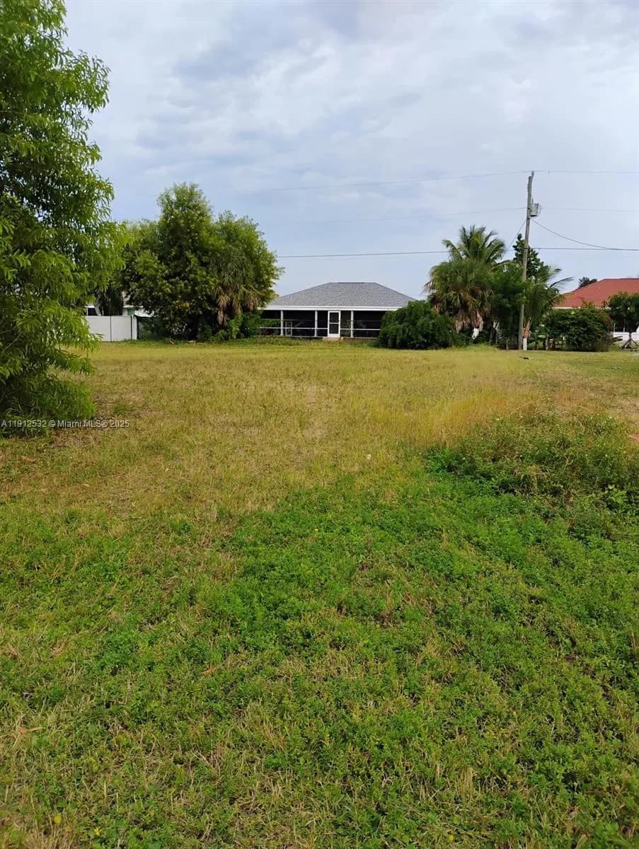 3503 SW 15 ave, Cape Coral FL 33914