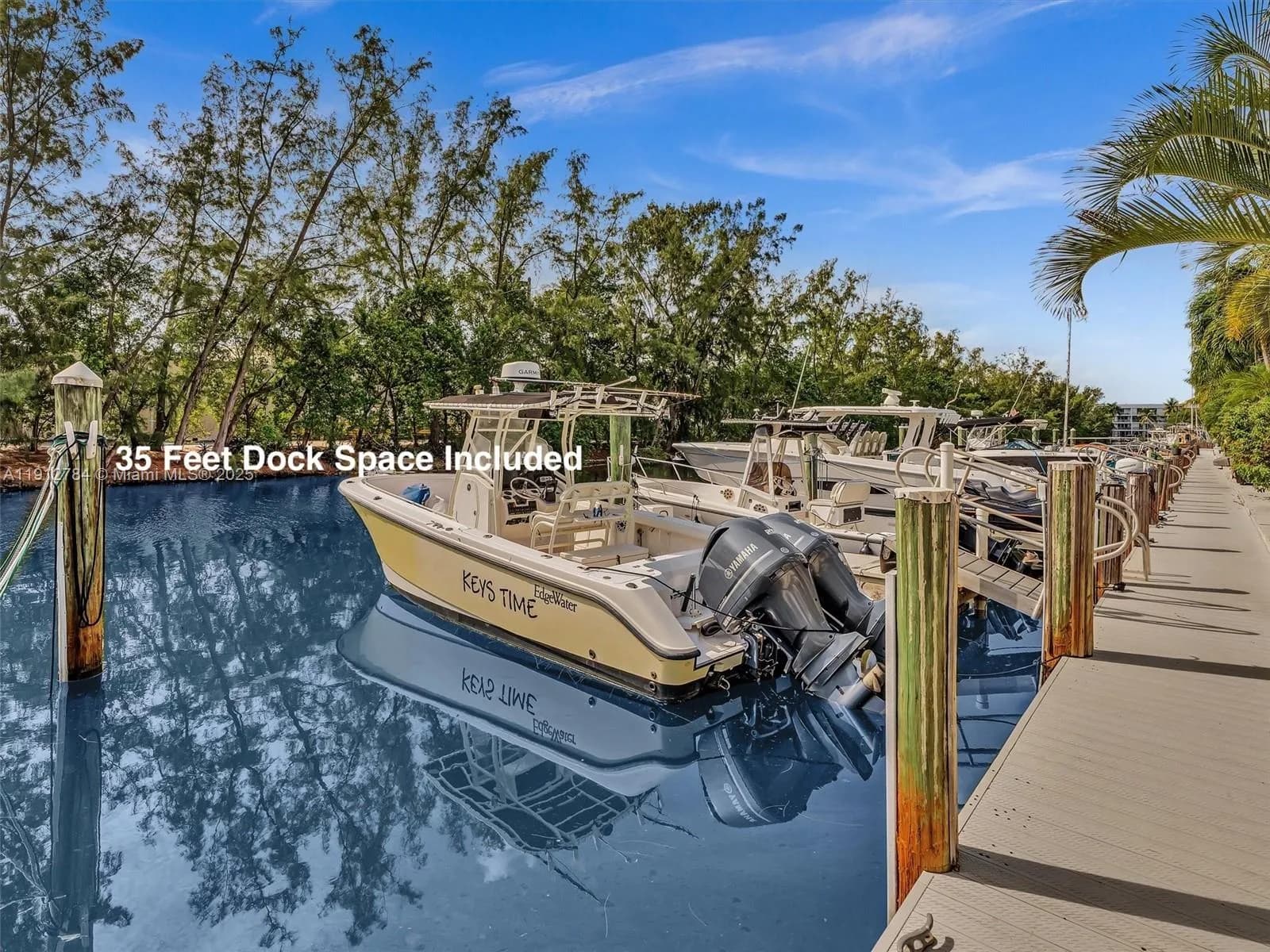 3 bedroom 2 bath for sale at 3776 NE 166th St # 108, North Miami Beach FL 33160