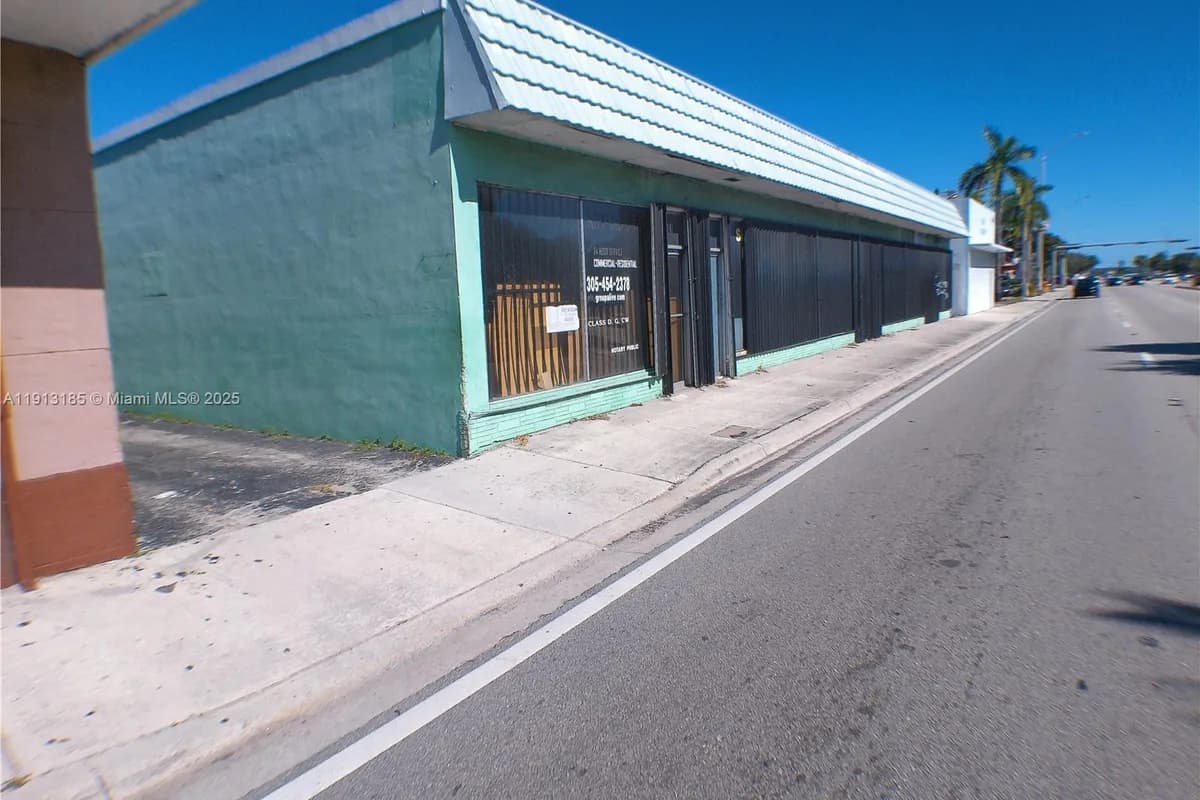 1051 NW 119th St, North Miami FL 33168