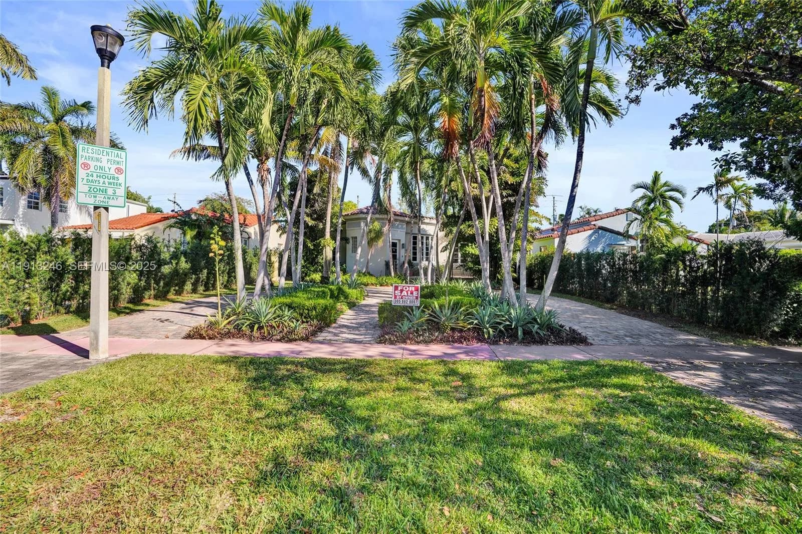 1335 Lenox Ave, Miami Beach FL 33139