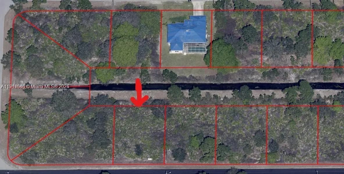 1219 Edgewood Street, Lehigh Acres FL 33974