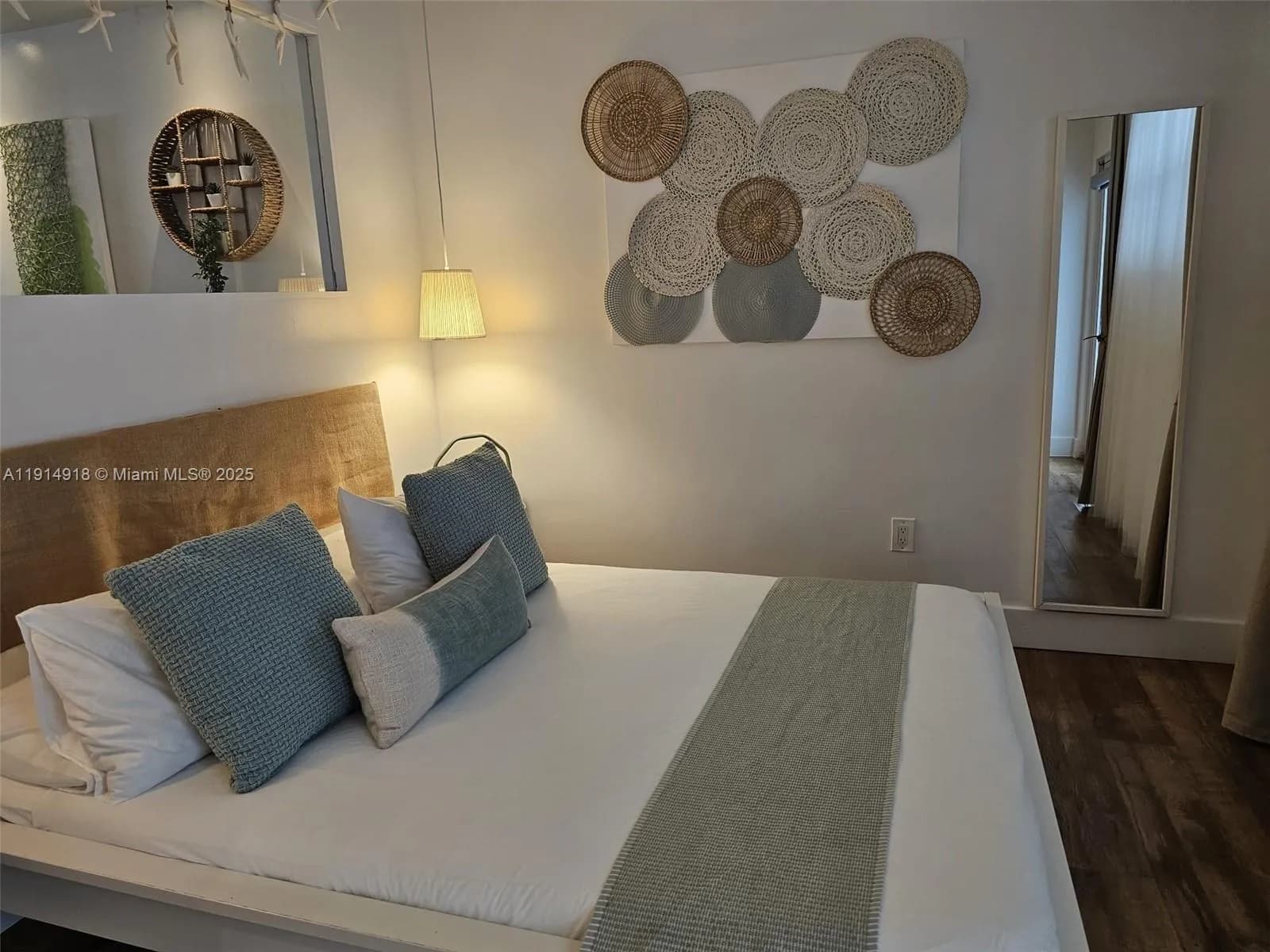 751 Collins Ave # 3, Miami Beach FL 33139