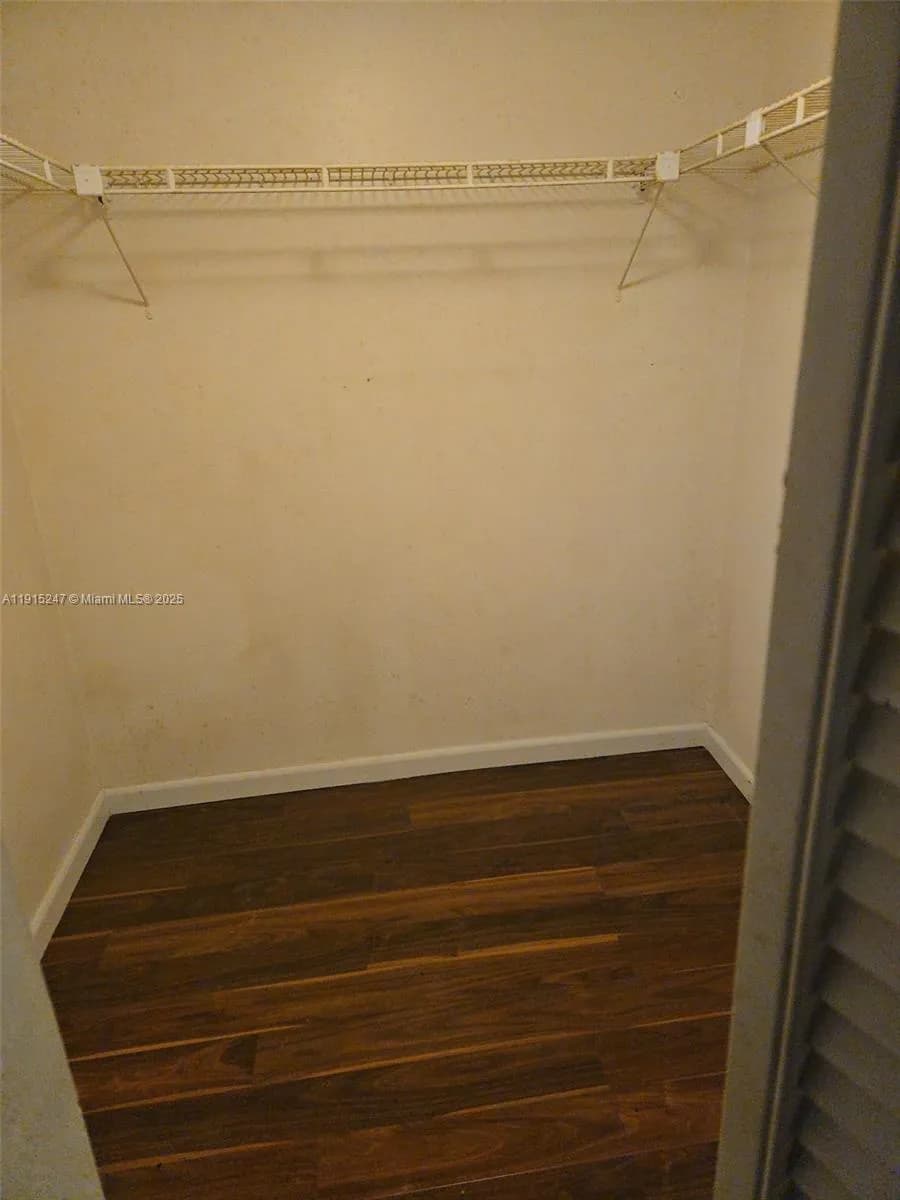 1524 NW 56th Ave # 7, Lauderhill FL 33313