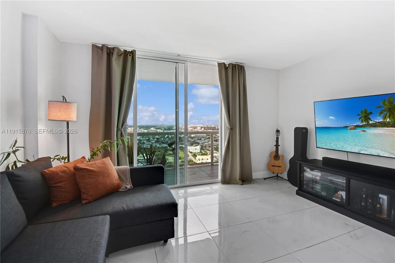 1800 N Bayshore Dr # 4106, Miami FL 33132