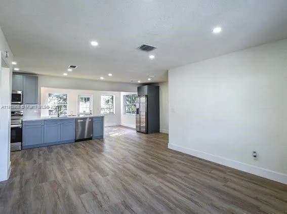 1508 NW 32nd Ave, Lauderhill FL 33311