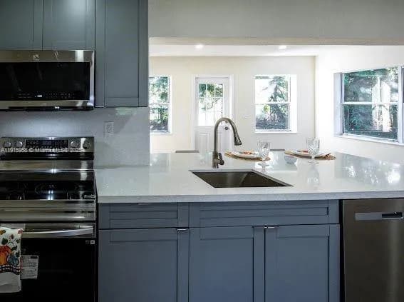 1508 NW 32nd Ave, Lauderhill FL 33311