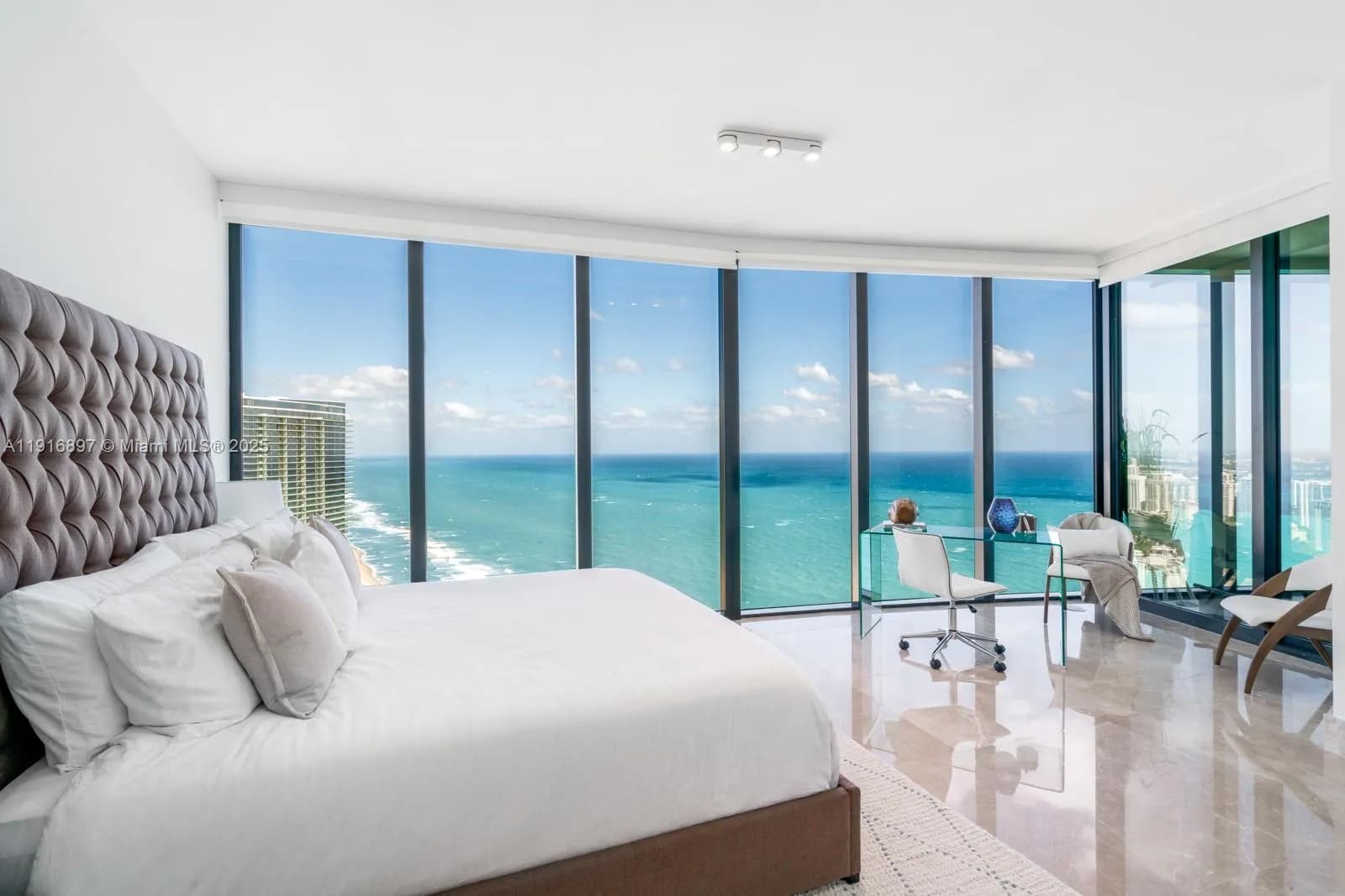 18555 Collins Ave # 5105, Sunny Isles Beach FL 33160