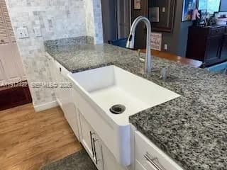 4001 Hillcrest Dr # 416, Hollywood FL 33021