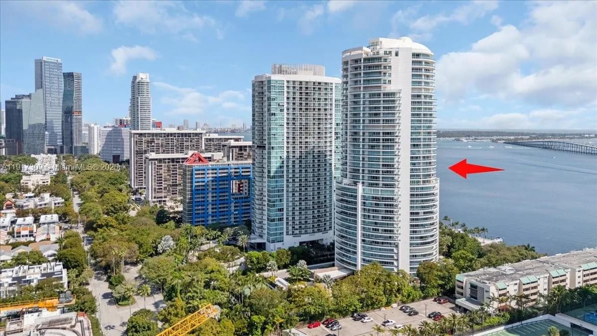 2127 Brickell Ave # 1701, Miami FL 33129