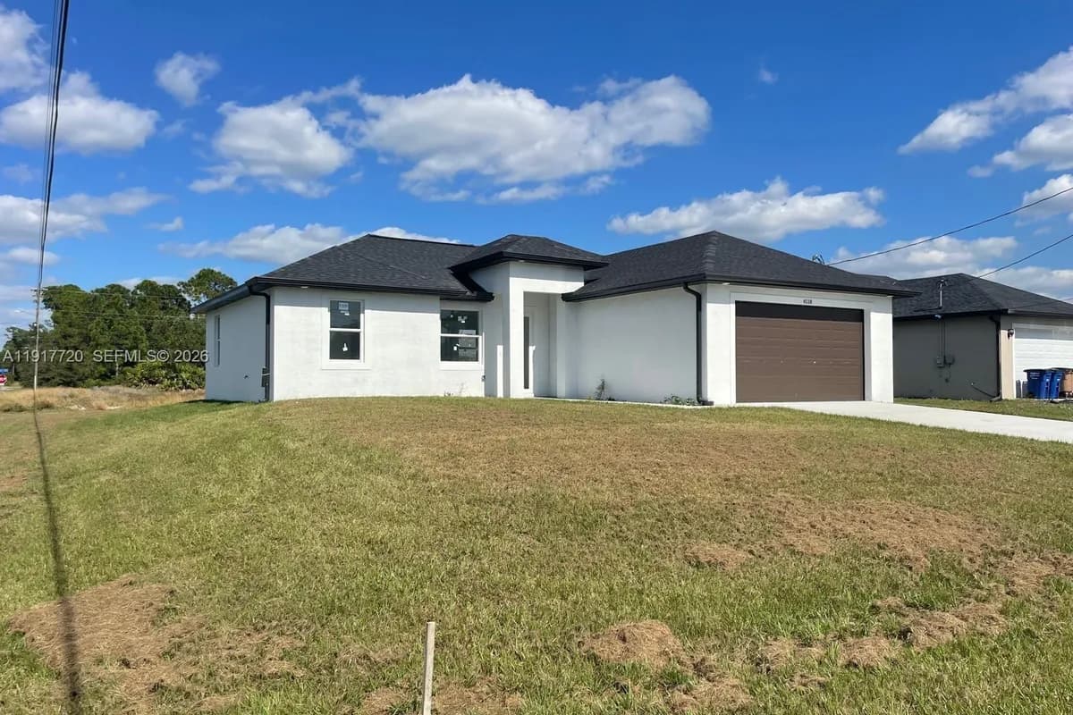 4118 4th ST SW, Lehigh Acres FL 33976