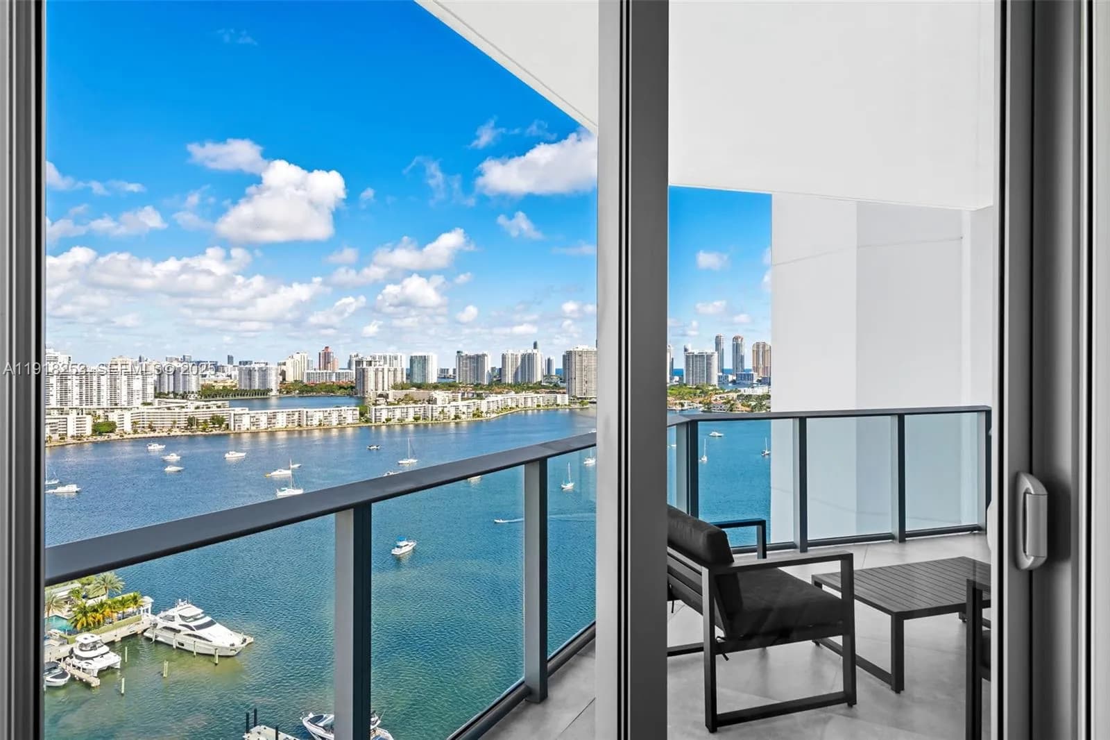 2 bedroom 2 bath for sale at 17111 Biscayne Blvd # 2103, North Miami Beach FL 33160