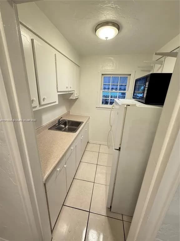 2020 Madison St, Hollywood FL 33020