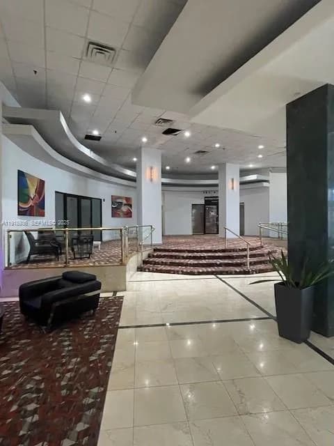 6345 Collins Ave # 614, Miami Beach FL 33141