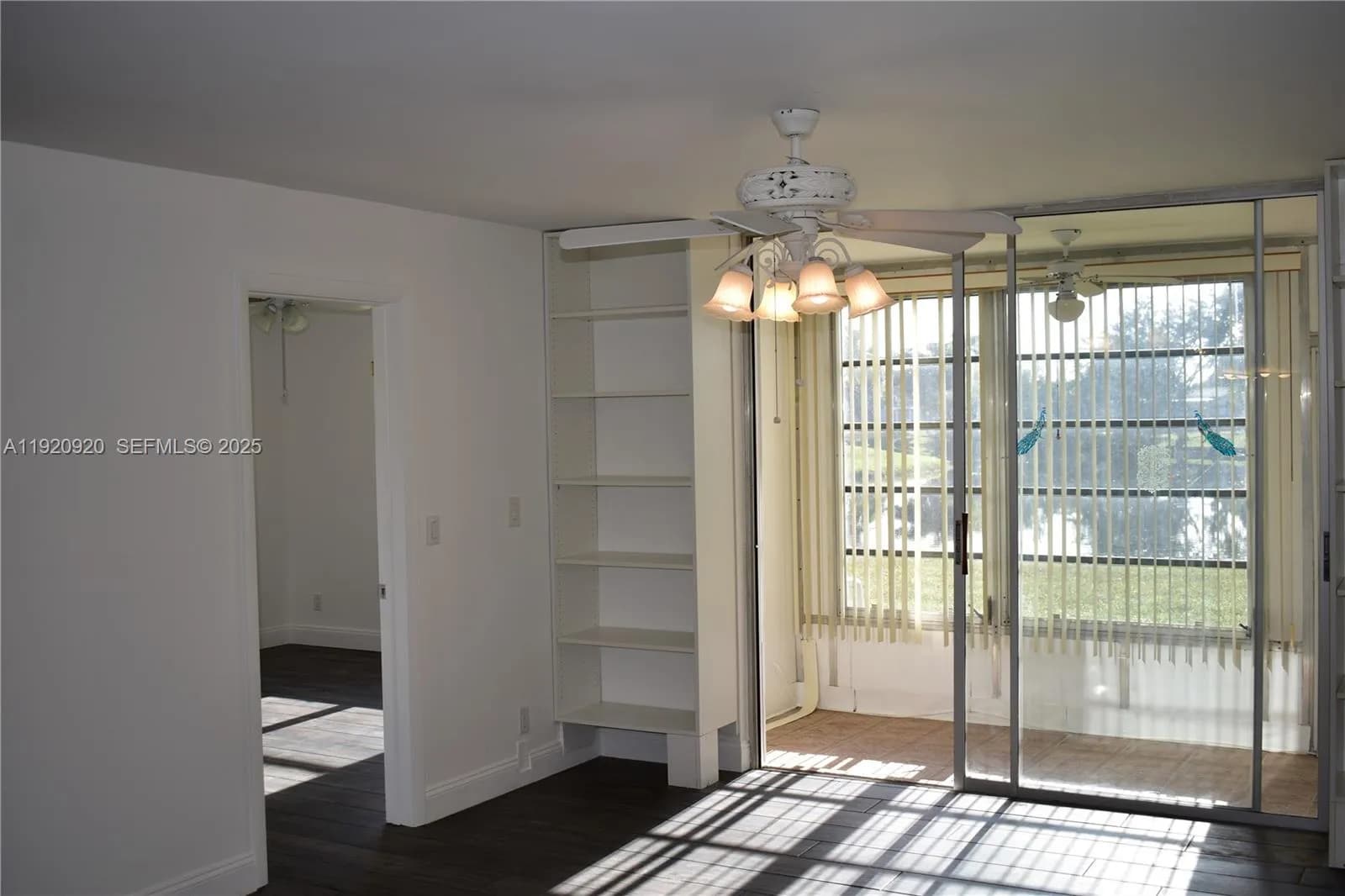 9360 Sunrise Lakes Blvd # 111, Sunrise FL 33322