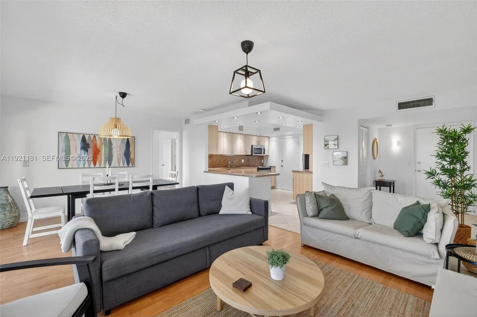 200 Diplomat Pkwy # 531, Hallandale Beach FL 33009