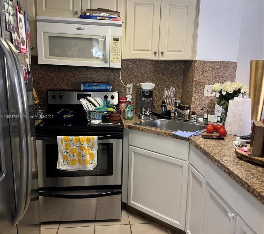 2158 W 60th St # 13108, Hialeah FL 33016