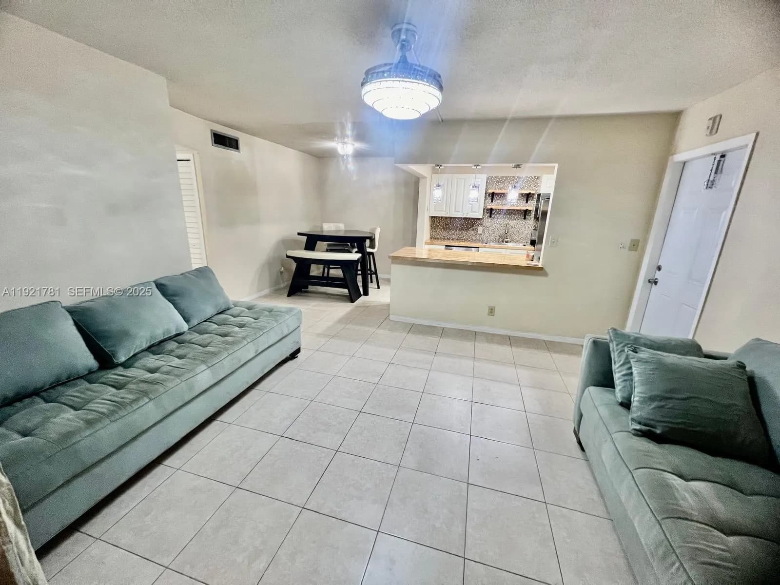 1631 NW 46th Ave # 119, Lauderhill FL 33313