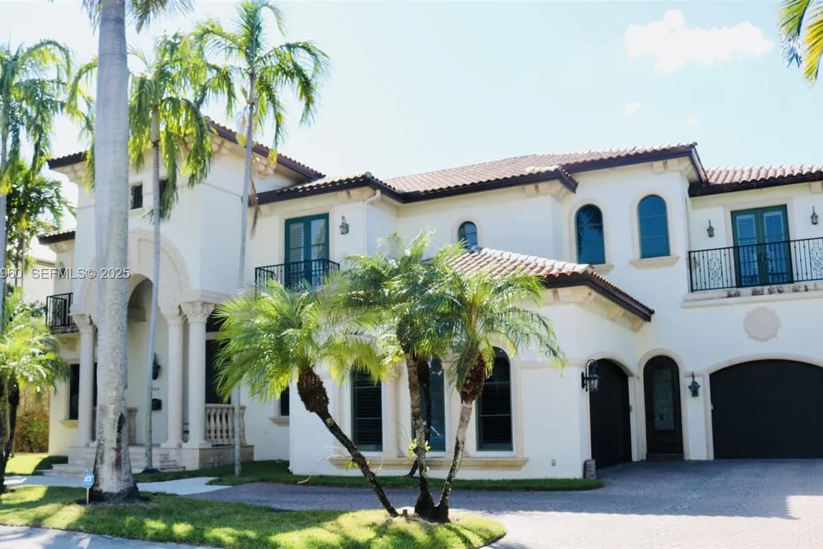 709 Isle Of Palms Dr, Fort Lauderdale FL 33301